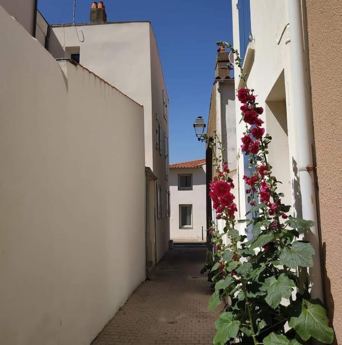 Sunny Studio Terrasse, Hypercentre La Plage A 2 Pas ! Les Sables-d'Olonne Ngoại thất bức ảnh